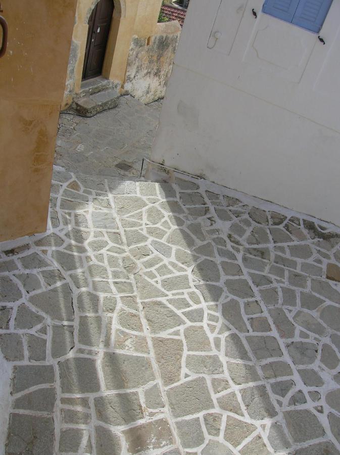 Marthas Traditional House Symi Exteriör bild