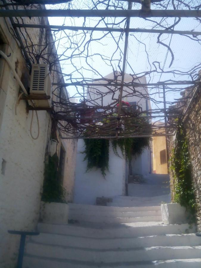 Marthas Traditional House Symi Exteriör bild