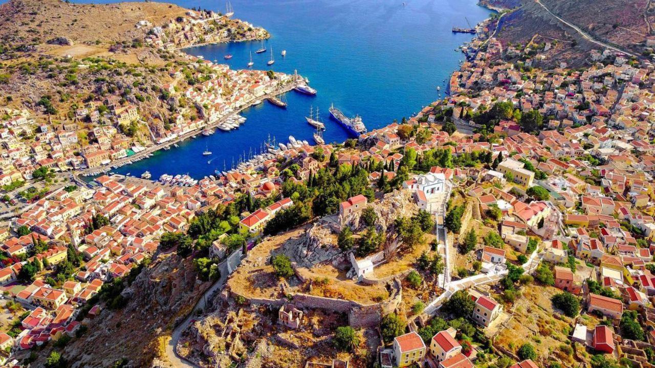 Marthas Traditional House Symi Exteriör bild